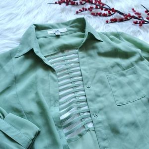 Silk Button-Up w/ Pane cutout Back